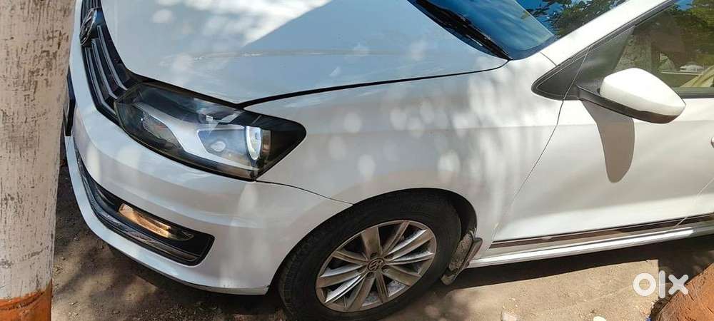 Volkswagen Automatic 2016 Car
