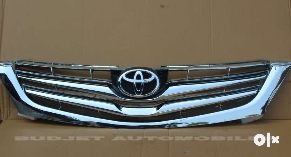 Toyota INNOVA TYPE 2 Front Grill - Spare Parts - 1627287594