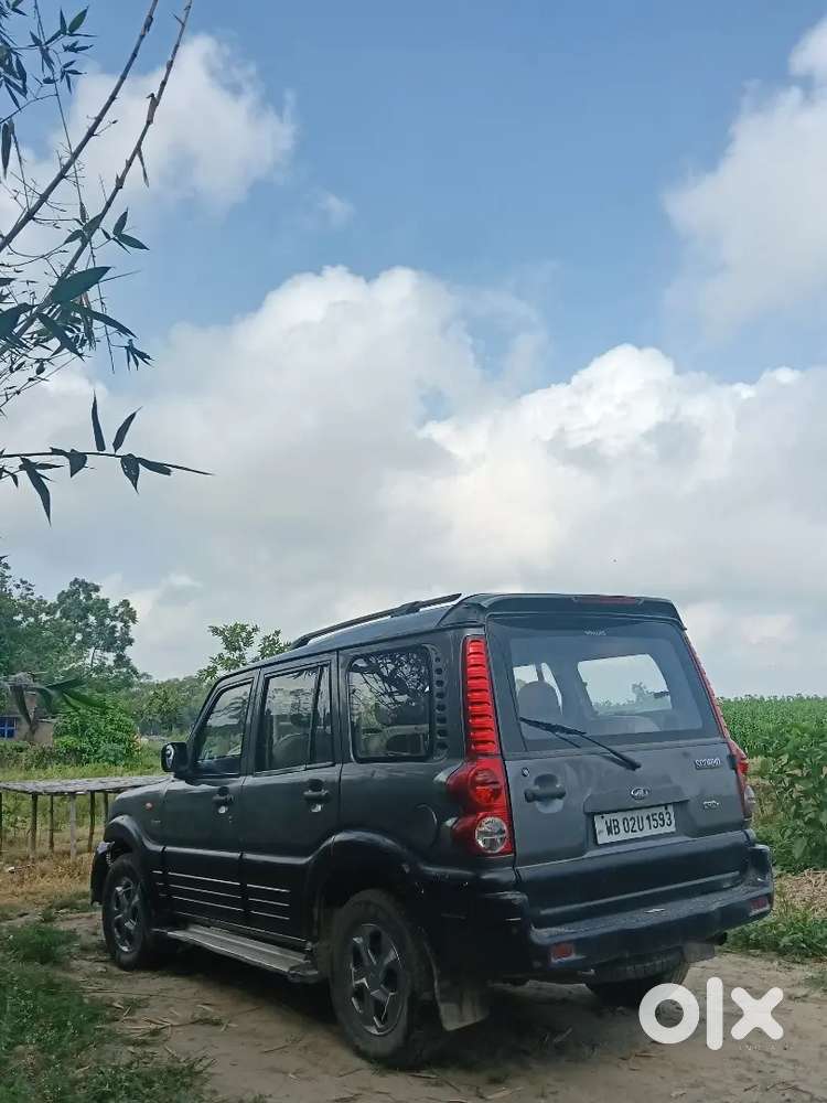 Mahindra Scorpio Classic Diesel 2005