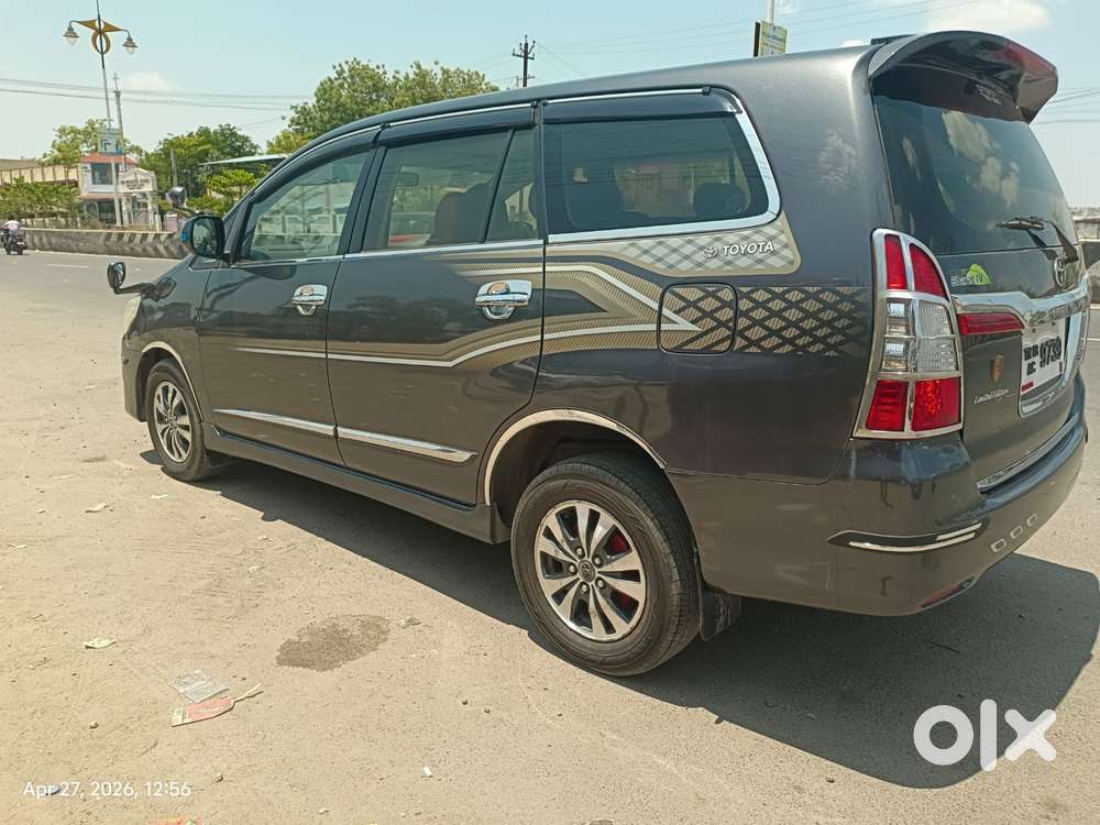 Toyota Innova, 2015, Diesel
