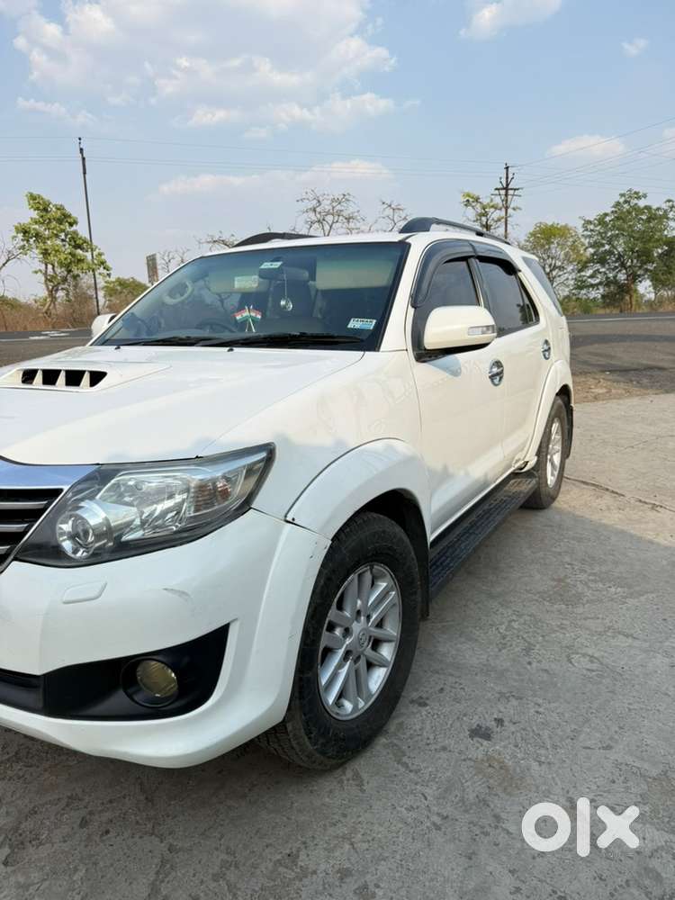 Toyota Fortuner Diesel 2012