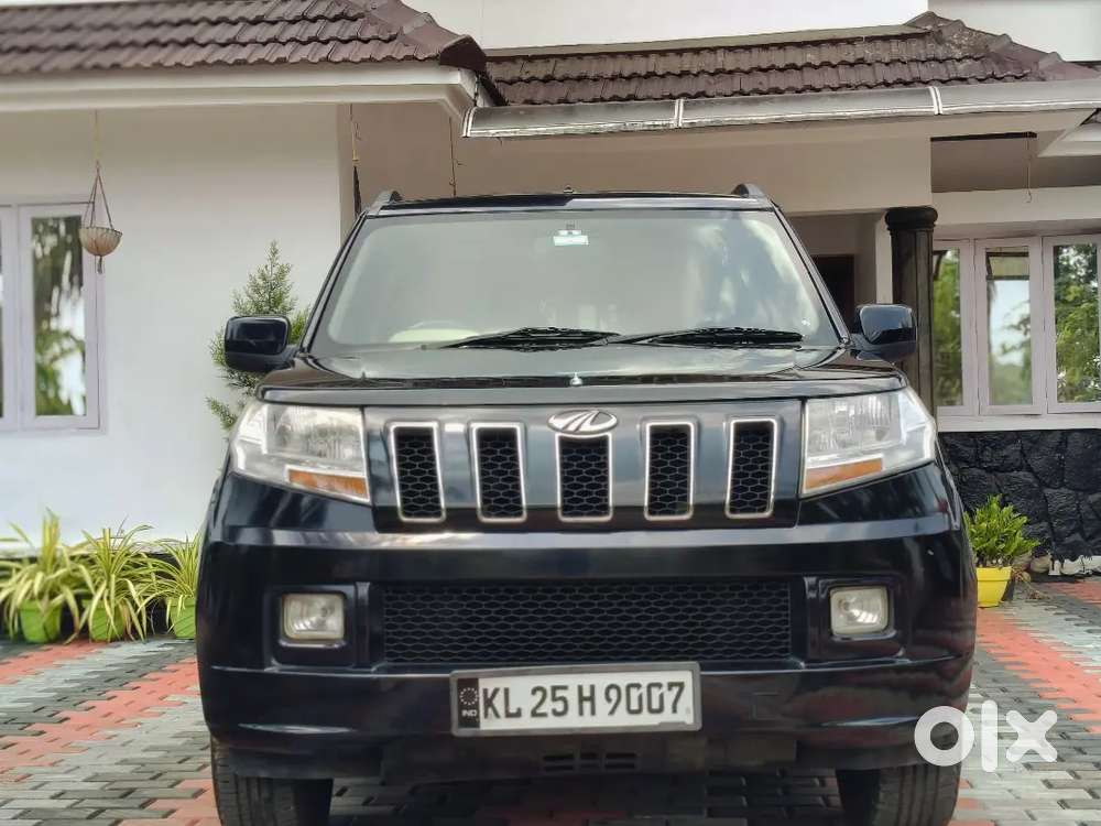 Mahindra Tuv 300 2016 Variant