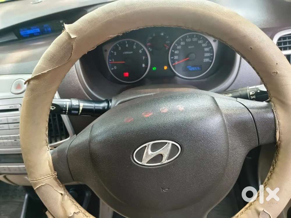 Hyundai I20 2012 Petrol Well Maintained Bank Manager Car.