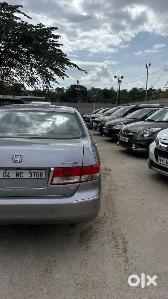 Honda Accord 2.4 Manual, 2004, Petrol