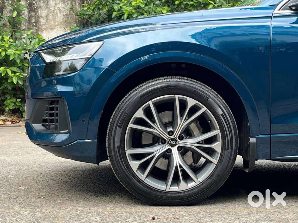 Audi Q8 3.0 Celebration Edition, 2023, Petrol