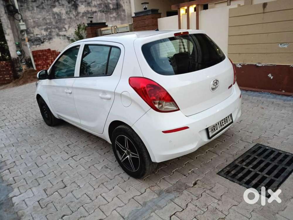 Hyundai I20 2015-2017 Sportz Option 1.4 Crdi, 2012, Diesel