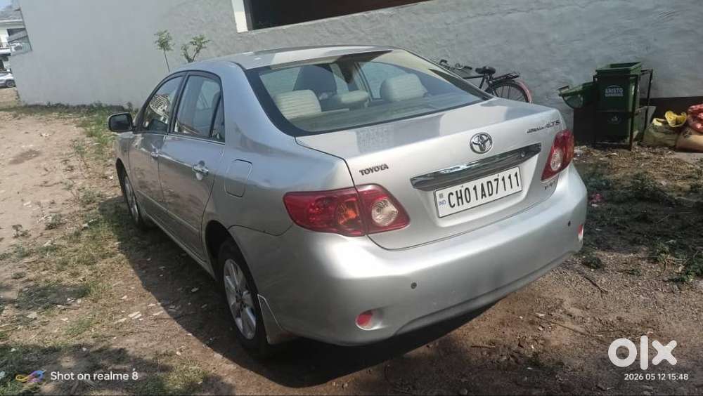 Toyota Corolla Altis 2010 Petrol (defense Officer Owner)