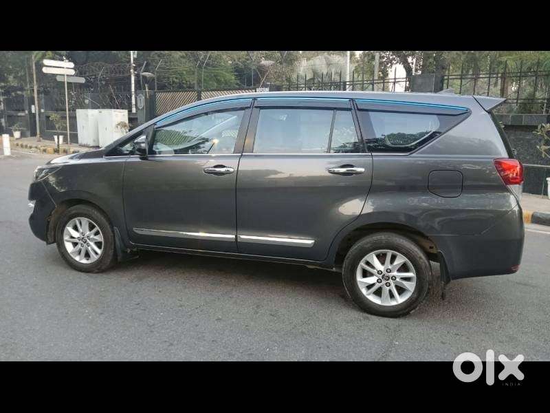 Toyota Innova Crysta 2.7 Gx At, 2019, Diesel