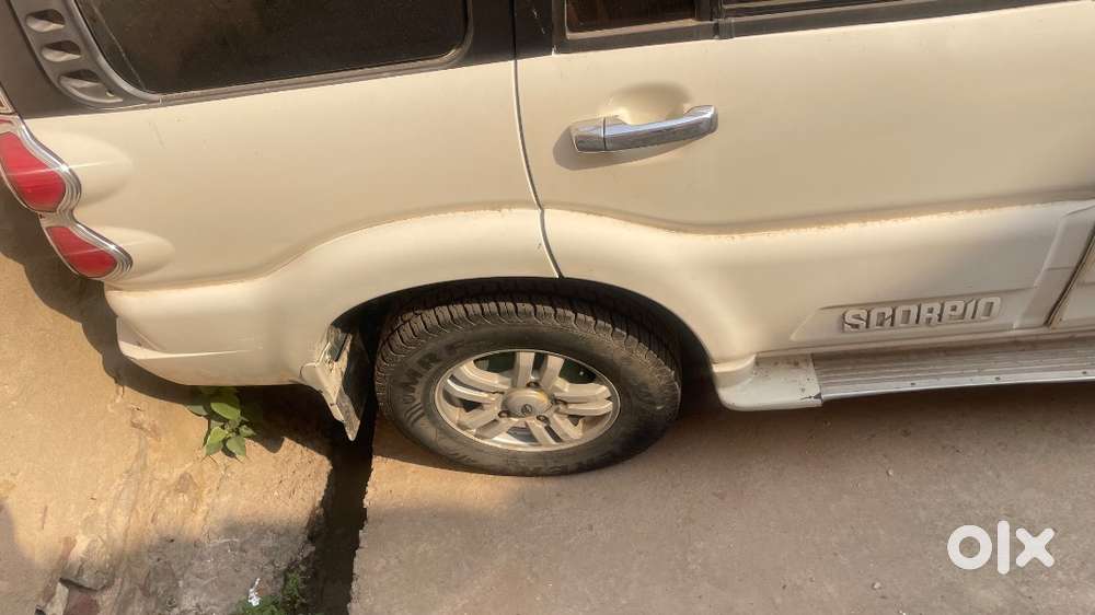 “mahindra Scorpio Vlx Mhawk 2012 Diesel  Hr27”