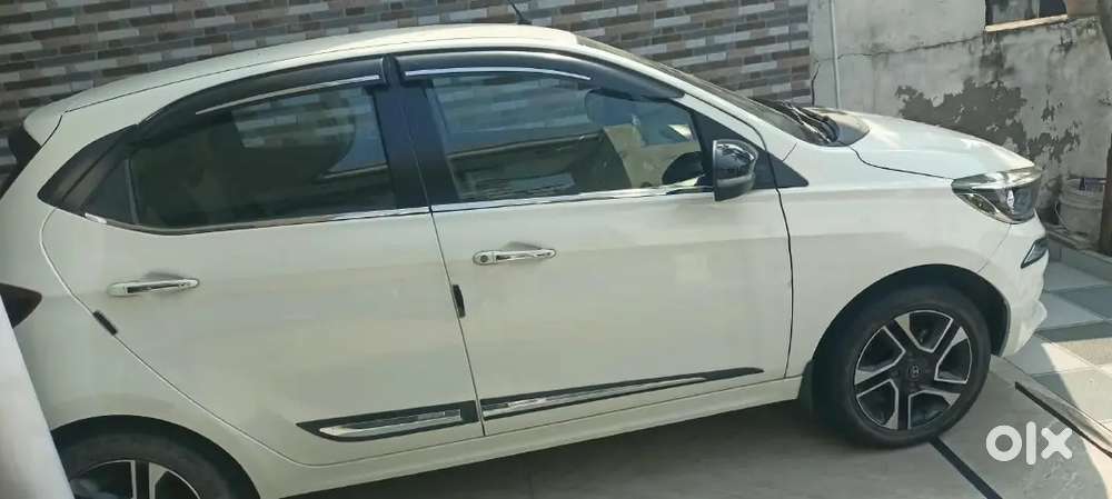 Tata Tiago 1.2 Revotron 2023  Top Model Z+  In Exilent  Condition