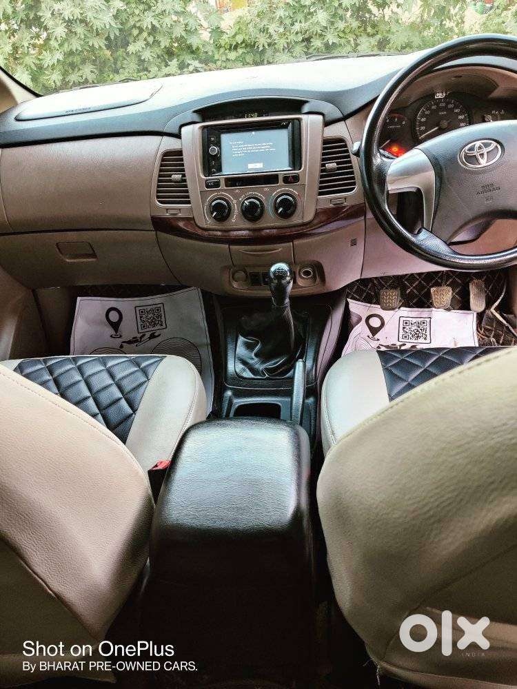 Toyota Innova 2.5 G (diesel) 7 Seater, 2016, Diesel