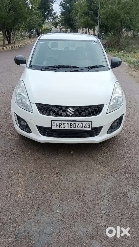 Swift Lxi 2015 1st Owner Cng On Pepar