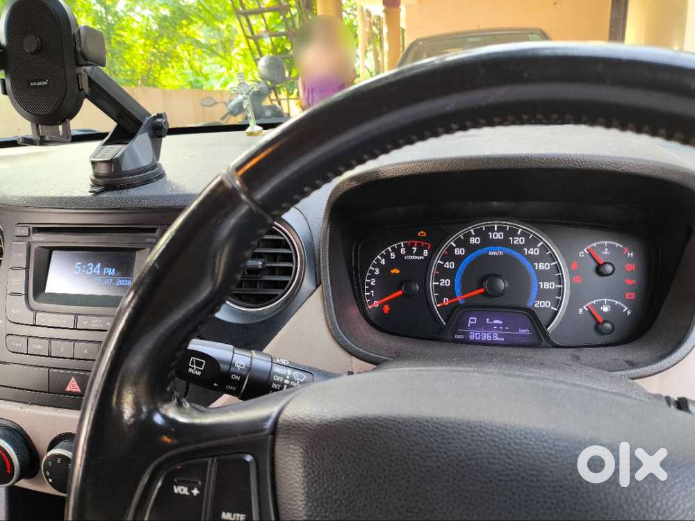 Hyundai Grand I10 Asta 2015 Petrol Automatic Good Condition