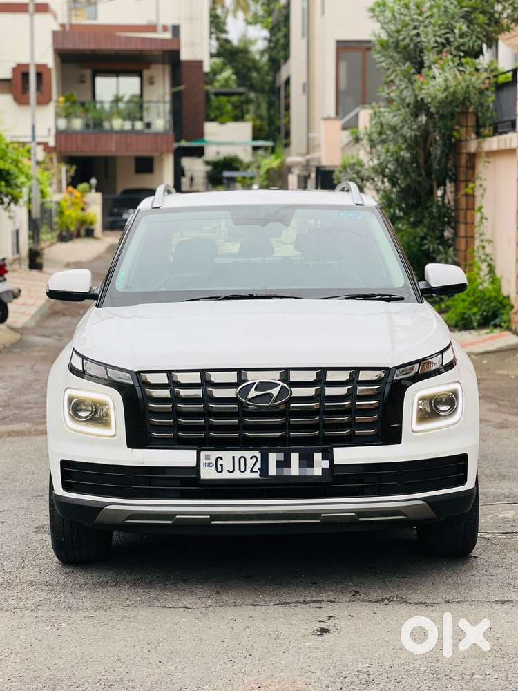 Hyundai Venue 1.0 Sx (o) Turbo Dct, 2024, Petrol