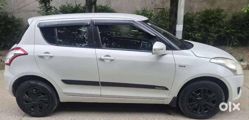 Maruti Swift 2011 Petrol Manual