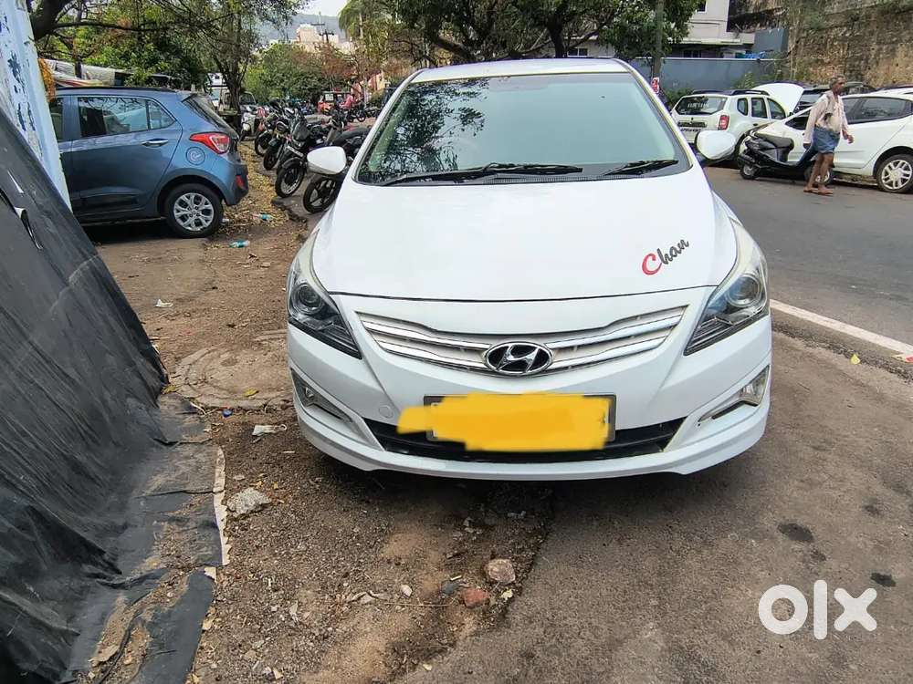 Hyundai Verna 2015 Diesel 140000 Km Driven