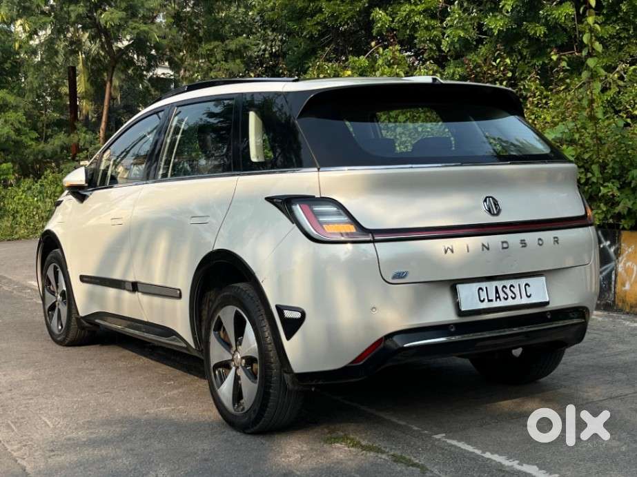 Mg Windsor Ev Essence, 2024, Electric