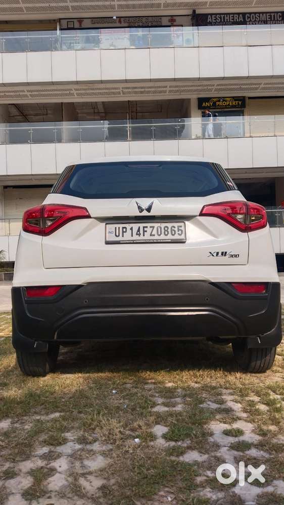 Mahindra Xuv300 W6, 2024, Petrol