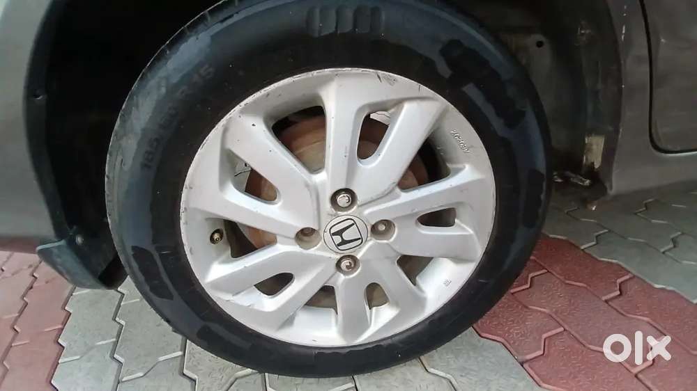 Honda Mobilio 2015 Diesel Well Maintained