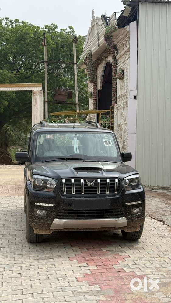Mahindra Scorpio Classic 2022 S11 Diesel Well Maintained