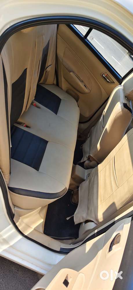 Maruti Suzuki Swift Dzire Zdi + Mt, 2016, Diesel