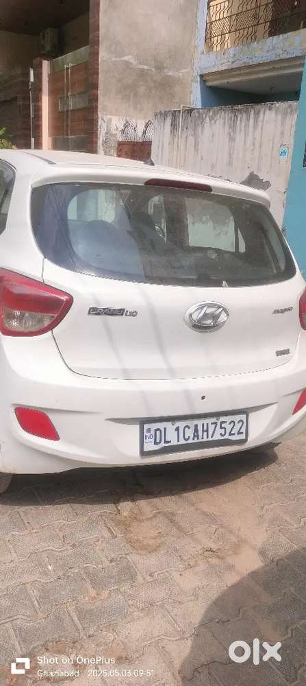 Hyundai Grand I10 2016 Year Car