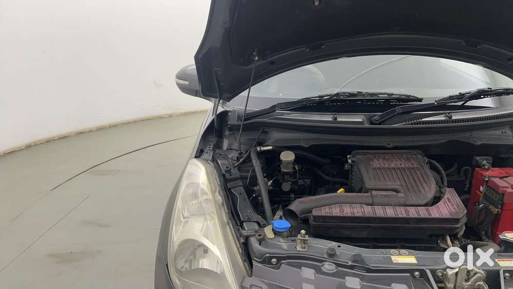 Maruti Suzuki Swift Vvt Vxi, 2016, Petrol