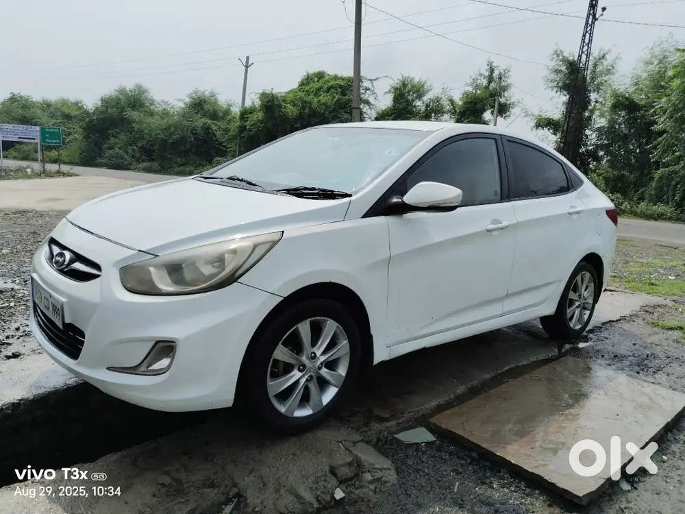 Hyundai Verna 2012 Petrol Well Maintained