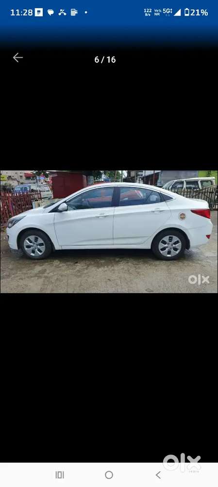 Hyundai Fluidic Verna 2015
