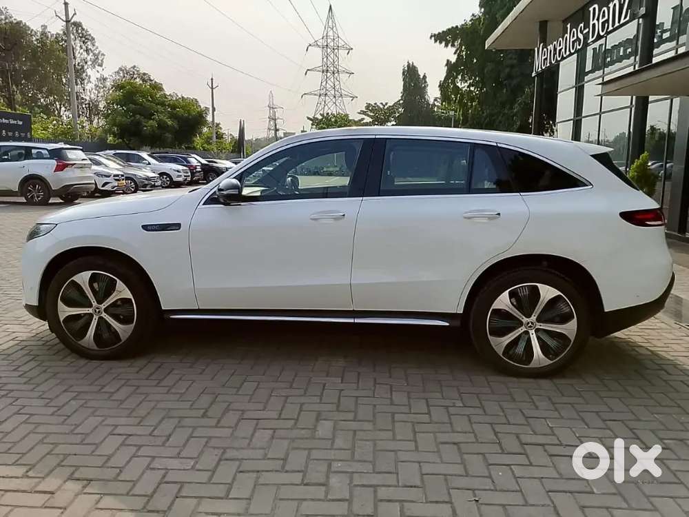 Brand New Condition Benz Eqc
