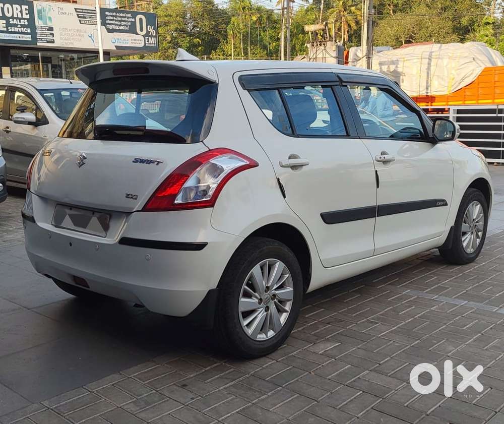 Maruti Suzuki Swift 2018 Zxi Plus, 2017, Petrol