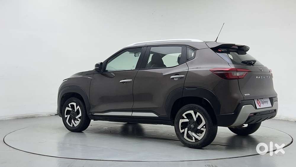 Nissan Magnite Xv Turbo, 2022, Petrol