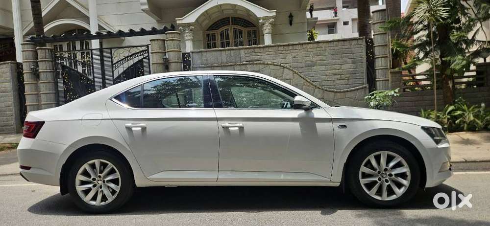 Skoda Superb Lk 1.8 Tsi At, 2018, Petrol