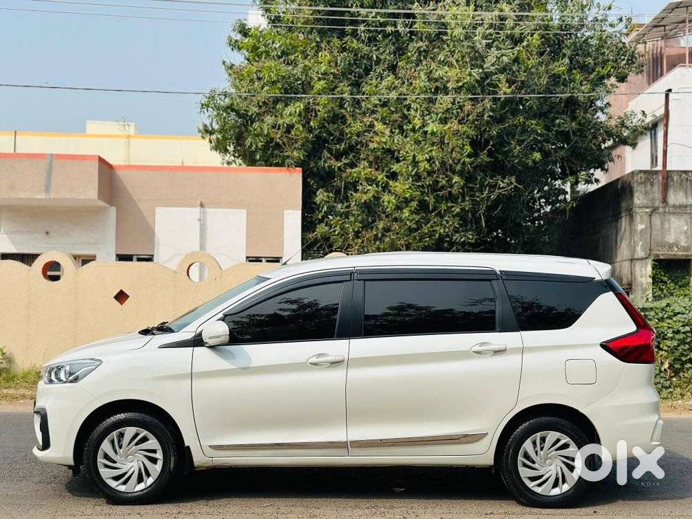 Maruti Suzuki Ertiga Vxi Shvs, 2023, Petrol