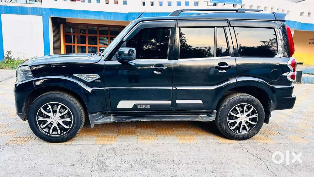 Mahindra Scorpio 2.2 S7 7 Str, 2017, Diesel