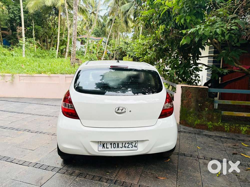 Hyundai Diesel Car 2011