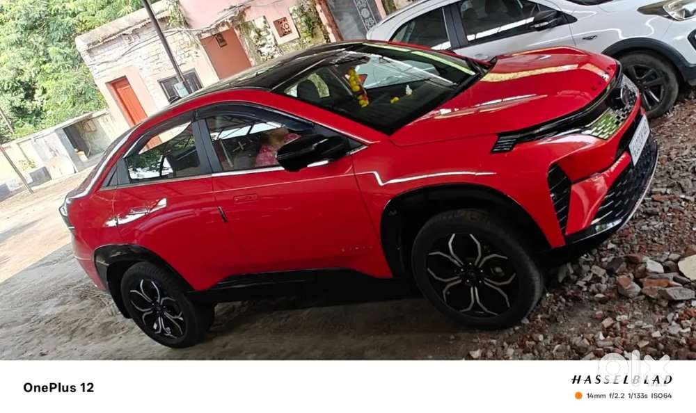 Tata Curvv 2025 Diesel 14300 Km Driven