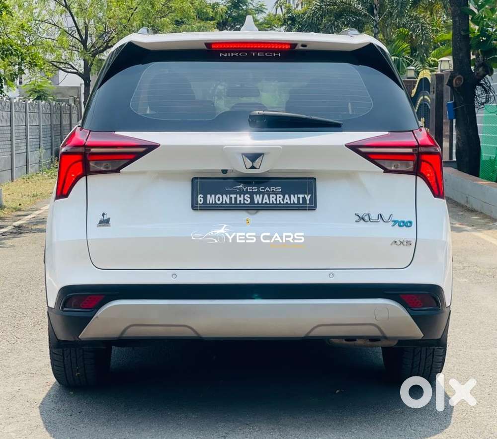 Mahindra Xuv700 2.0 Ax 5 Petrol Mt 7 Str, 2022, Petrol