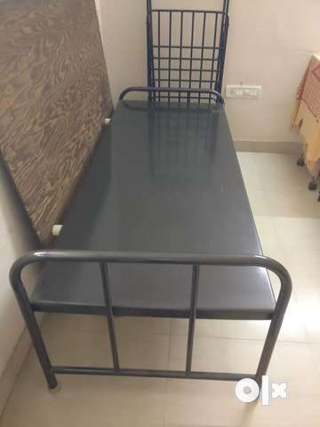 Green deals steel cot