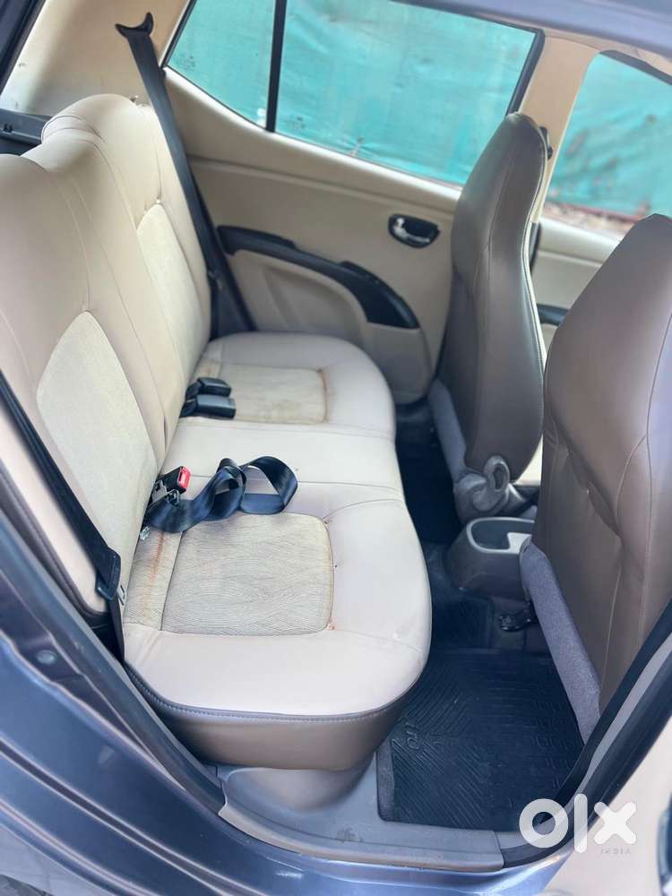 Hyundai I10 Sportz, 2014, Petrol