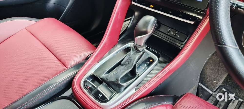 Mg Astor 1.3 Savvy Turbo At S Red, 2023, Petrol