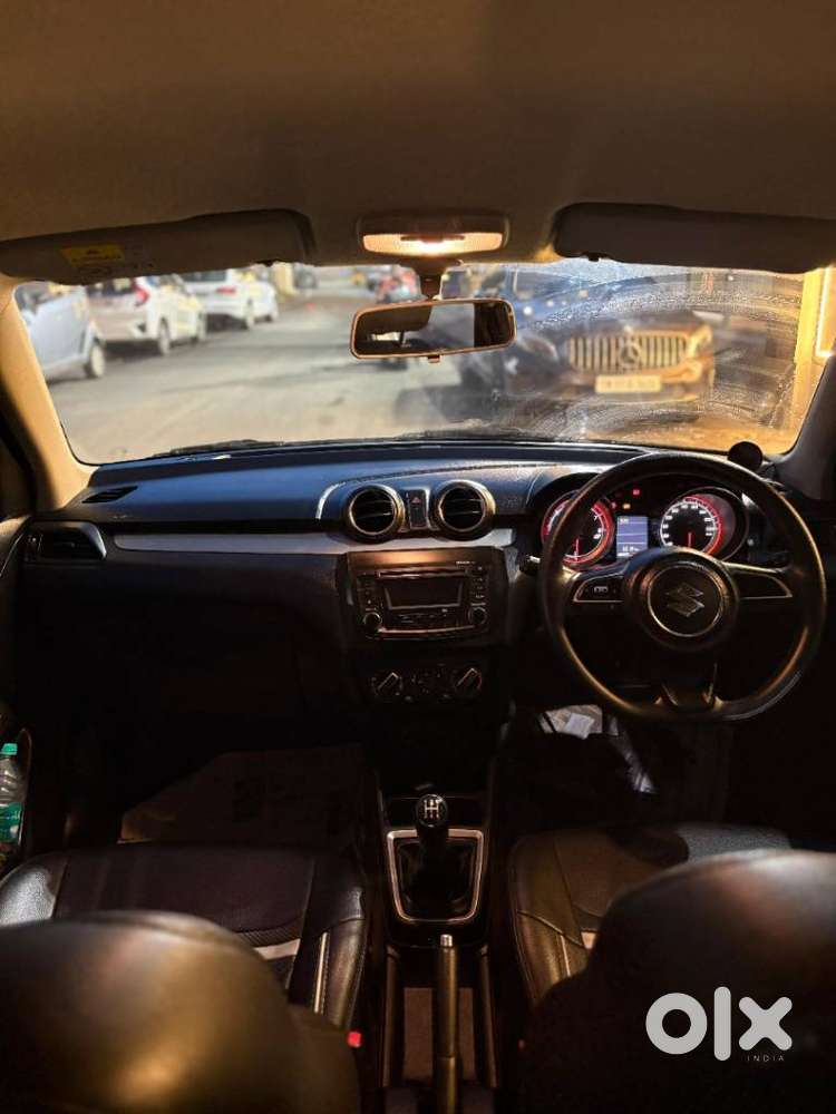 Maruti Suzuki Swift Vxi + Manual, 2018, Petrol