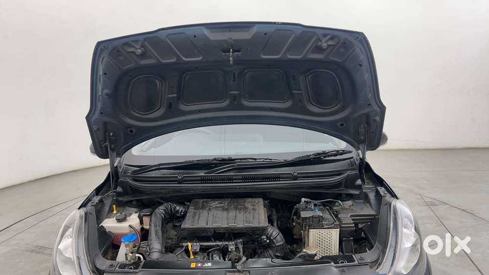 Hyundai Aura Sx 1.2 Petrol, 2022, Petrol