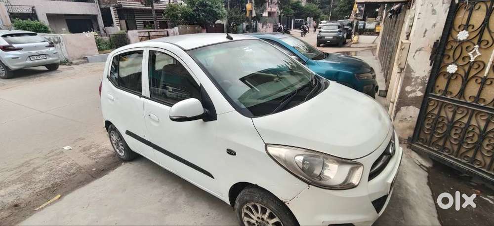 Hyundai I10 Petrol 2011 Version