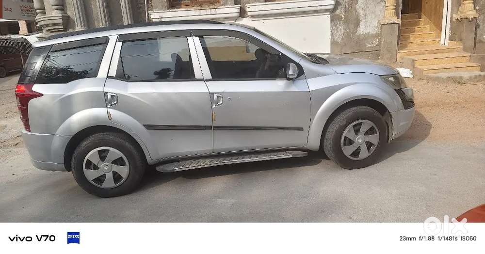 Mahindra Xuv500 2016 Diesel 130000 Km Driven