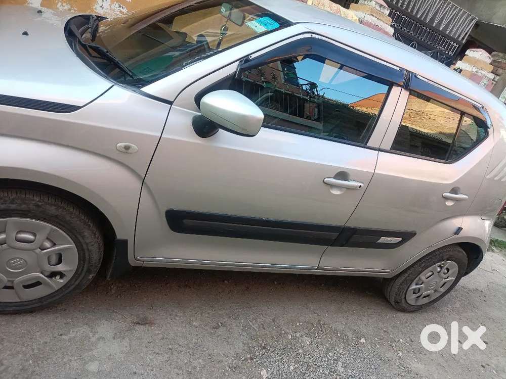 Selling Ignis Sigma Silky Silver.