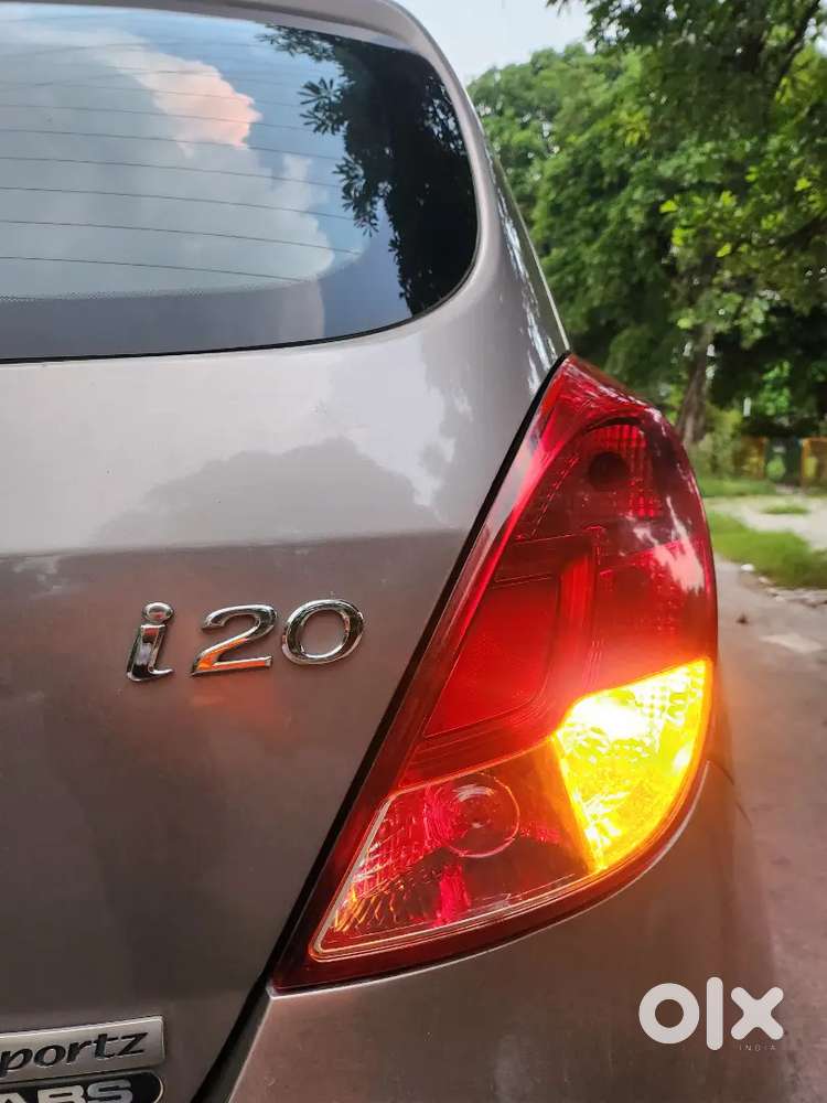 Hyundai I20 Sportz Petrol 2013