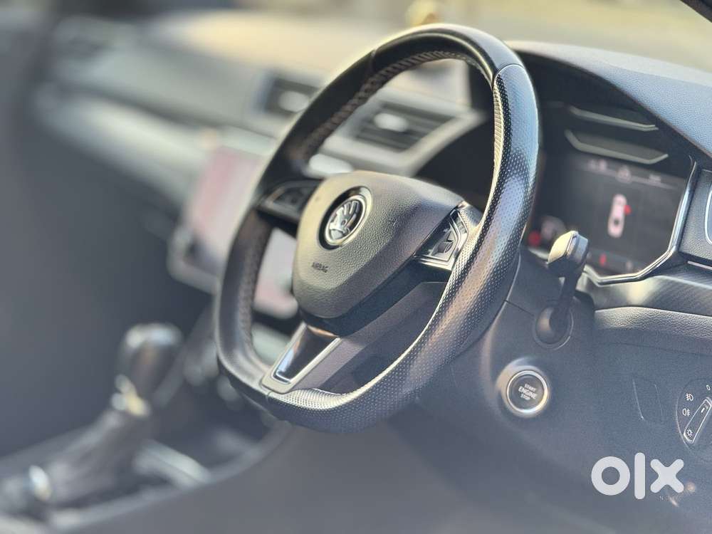 Skoda Superb 2.0 Sportline Tsi At, 2020, Petrol