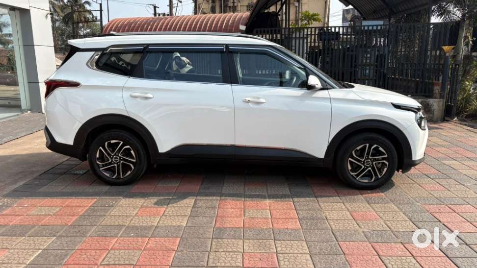 Kia Carens 1.4 Prestige 7 Str, 2022, Petrol