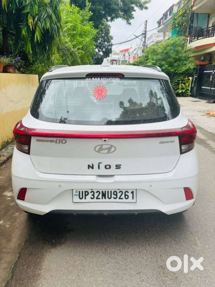 Hyundai Grand I10 Nios Amt Sportz, 2023, Petrol